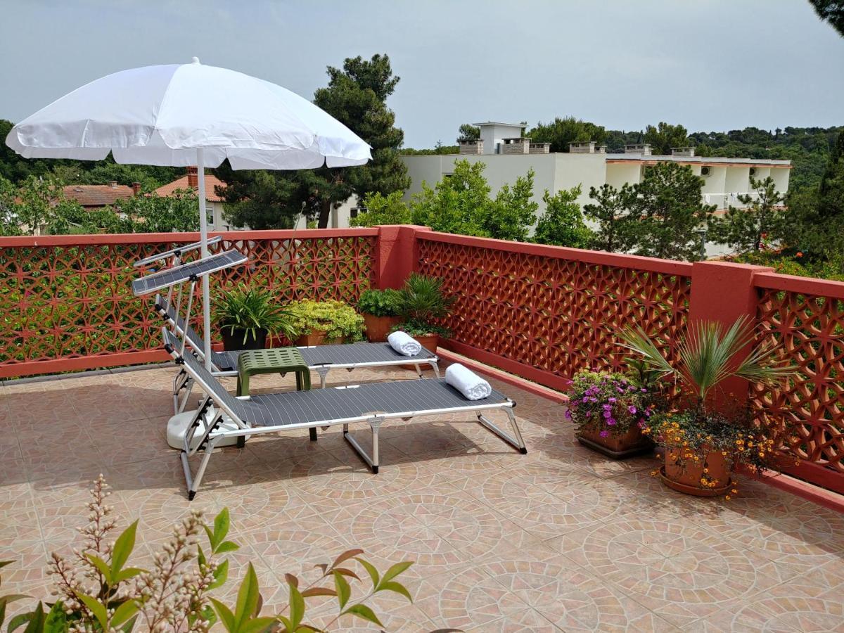 Apartment Axelle 50 Meters To The Beach Banjole Luaran gambar